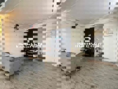 HƠN 3TY NHÀ 3 TẦNG MẶT TIỀN ĐƯỜNG 10M5 TRƯỜNG CHINH