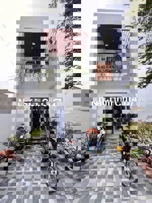 CHÍNH CHỦ BÁN NHÀ LẦU NGAY SÁT BỬU LONG