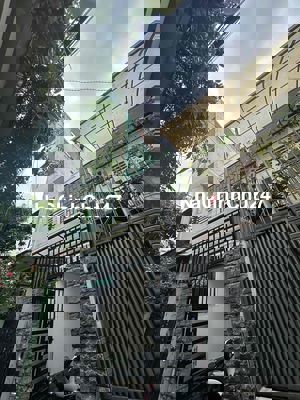 Bán căn nhà số 38 Nghĩa Hưng gần cv Lê Thị Riêng chính chủ