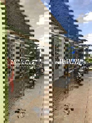 Chính chủ cần tiền bán lỗ nhà to kế UBND long hậu 75m2 480tr