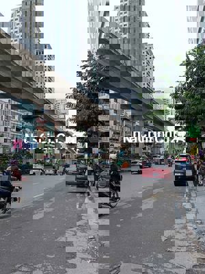 CHÍNH CHỦ CẦN BÁN NHÀ PHỐ TRẦN PHÚ HÀ ĐÔNG FULL NỘI THẤT - NHỈNH 8 TỶ