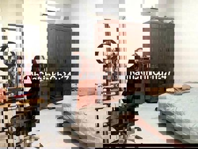 Chủ bán nhà 2 tầng mặt tiền đường 10,5m ngay trường ĐH Duy Tân