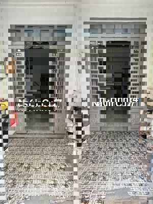 CHÍNH CHỦ CẦN BÁN NHÀ 1 TRỆT 1 LỬNG - TẶNG NỘI THẤT