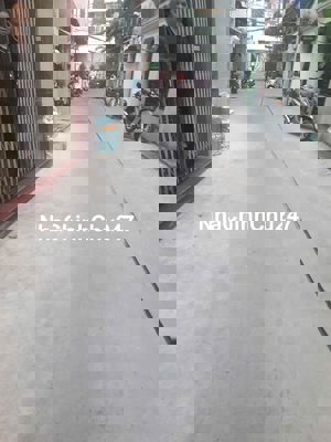 5,5Ty - Chính Chủ Bán Gấp Trước Tết Nhà Hẻm Bình Thới 5x16m