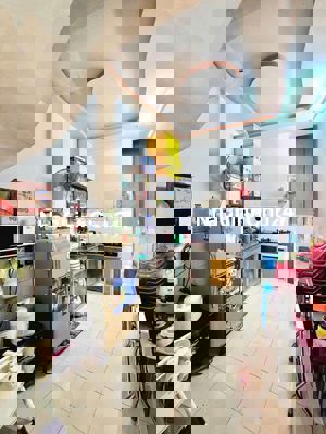 Nhà bán sổ hồng chính chủ