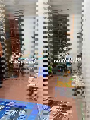 Chính chủ bán căn hộ 26 Ngô Quyền Lầu 1 P03