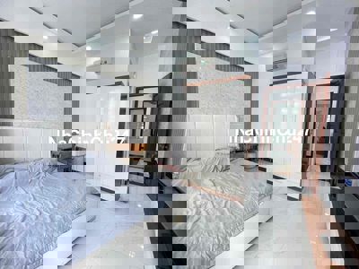 Nhà chính chủ bán 4m x 15m đúc 4Tấm Hxh 5wc 4pn sân thượng