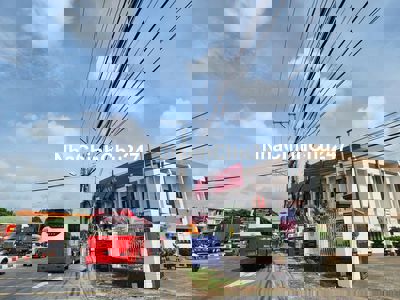 Chính chủ LÔ CẶP CẠNH CHỢ TRẢNG BÀNG 10x23 ODT, Đ Nguyễn Du SHR, 860tr