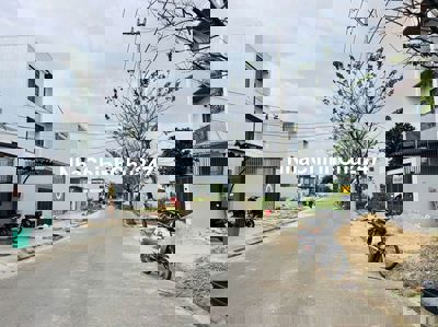 Một Siêu Phẩm  chủ cần ra Nhanh