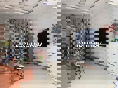 Sổ đỏ chính chủ bán lô góc 35m3, 4T, Đường to, giá hơn 7 tỷ