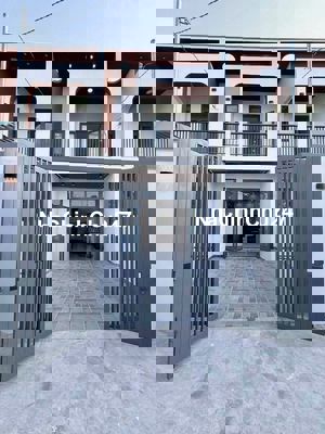 CHỦ NGỘP CẦN BÁN GẤP NHÀ LẦU TIỆN NGHI GẦN CHỢ TÂN BÌNH - P.TÂN TRIỀU