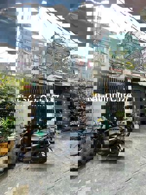 Nhà bán chính chủ giá rẽ đường đất mới phường bình trị đông bình tân