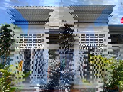 Chính chủ cần bán gấp căn nhà đường Hưng Nhơn - Giá 830tr - SHR