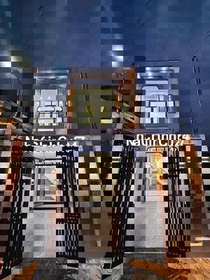 Chủ Bán căn nhà 90m2 mới hoàn thiện - chỉ 600Tr ngay cuối Đ.Đồng Khởi