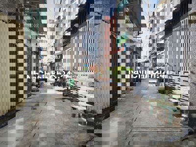 Chính chủ cần bán nhanh nhà 2 tầng mới, sd30m2, CCVB, HXH Trần Thị Hè