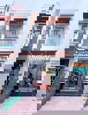 CHỦ KẸT TIỀN BÁN NHANH NHÀ 70M2 - SỔ HỒNG RIÊNG