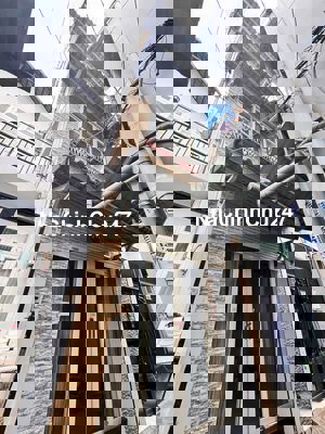 Ban nha chinh chu khu dan cu an ninh gom 4 phong ngu .san thuong