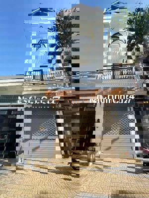 CHÍNH CHỦ - 17/10 TÔ HIỆU - 4,5X17- 3 LẦU -4PN- FULL NT - GIÁ RẺ