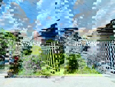 Chủ kẹt ngân hàng cần ra đi lô đất mặt tiền đường Nguyễn Phong Sắc