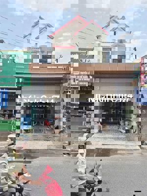 Chủ bán thanh lý cắt lỗ nhà mặt tiền gần chợ Qui Đức giá 1 tỷ 070tr