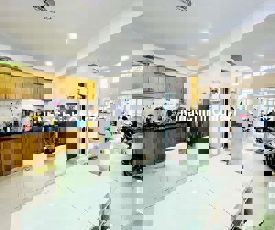 Chủ bán gấp mặt tiền kinh doanh Phan Văn Trị, DT 60m, Phường 13, BT