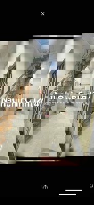 bán gắp căn nhà chính chủ 3 tháng 2 p12q11(2,6x5,3)1tr1lâu 2p2wc