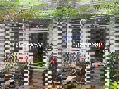 CHÍNH CHỦ CẦN BÁN NHÀ SÂN VƯỜN