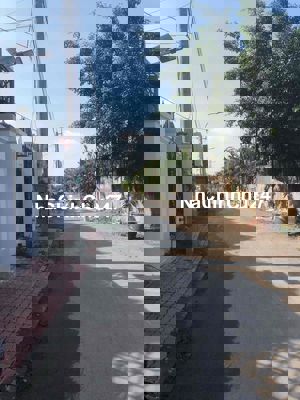 BÁN NHÀ CHÍNH CHỦ GẦN UỶ BAN HƯNG LONG- BÌNH CHÁNH