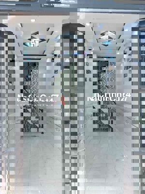 chính chủ cần bán căn nhà 3x8.5m 1trệt 2lầu 4PN 3WC