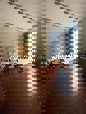 Bán căn nhà 1 trệt 3 lầu chính chủ xây ở . 4 m x 16 m, - Vị trí: đường