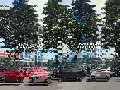 Chính chủ gửi bán nhà mặt tiền Nguyễn Đức Thuận-ngay ga T3