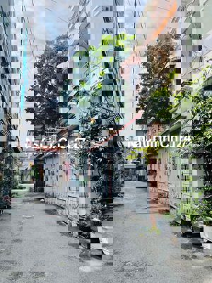 Nhà chính chủ hẻm xe hơi Quang Trung, Gò Vấp, 4.2m x 16m, sổ vuông vức