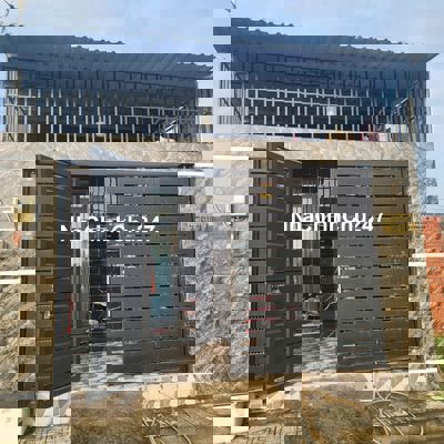 Chính chủ Bán căn Nhà đẹp 64m2 dg 8 P Long Phước ,Q9