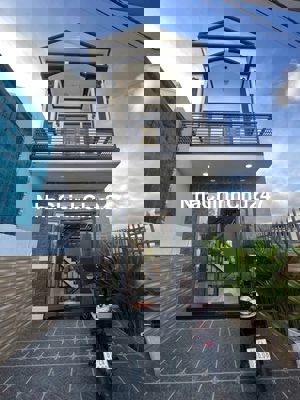 CHÍNH CHỦ GỬI BÁN CĂN NHÀ ĐẸP - GẦN CHỢ TÂN PHƯỚC KHÁNH