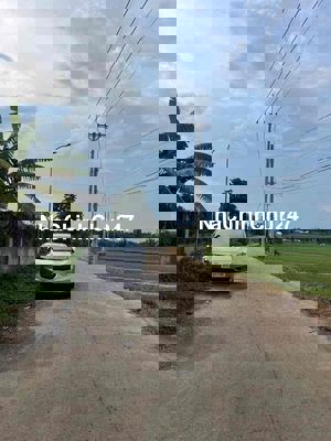 chính chủ gửi lo đất mặt tiền sông (21x80) giá 8 ty 5