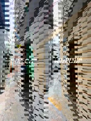 Bán nhà chính chủ 3 tầng Q1 shr hh 1% thân gửi ace dv