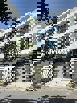 Chính chủ bán nhà 119m2 hoàn công; Giá 18,5 tỷ Bình Lợi