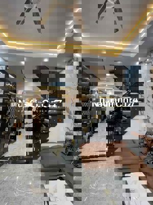 Chính chủ gởi bán nhà 3 Tầng Đường Phù Đổng