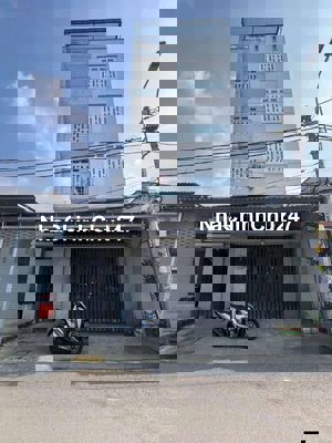 Chính chủ cần bán nhà mặt tiền đường lớn