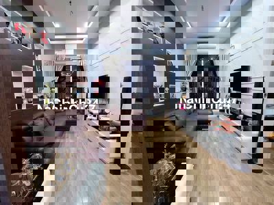 Chính chủ cần bán căn hộ chung cư tầng cao