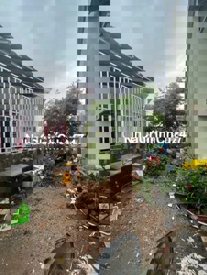 Chính chủ bán lô đất sau lưng UBND P Long Bình Q9 Cũ, 40m2 giá 700tr
