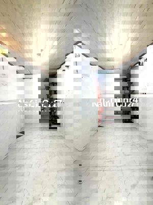 Nhà chính chủ CMT8 - Tân Bình, 2 tầng 2PN, hẻm 3m sạch sẽ, 3.5m x 6m.