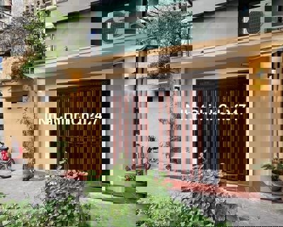 Chính chủ bán nhà A1 tt 8/3 kd. 34/70m đẹp thoáng 4,5 tỷ