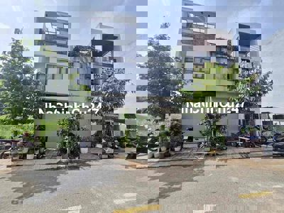 Em chính chủ,cần bán nhà KDC Phú Hồng Thịnh 9,Bình An,TP Dĩ An