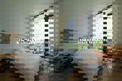 Nhà kiến trúc đẹp, giá tốt tại Đức Hoà chính chủ