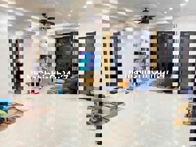 Sắp sinh em bé nên cần bán Gấp trước Tết Ta. Căn hộ chính chủ.