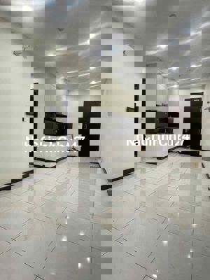 Chủ cần bán nhanh căn 2PN chung cư C Skyview Chánh Nghĩa Thủ Dầu Một