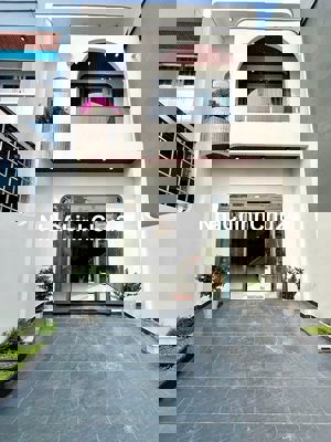 Chủ ngộp!! Giảm thêm 200tr nữa bán nhanh chỉ còn 1TY850