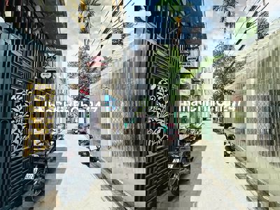 2 mặt kiệt có sẳn nhà - nở hậu 8m-- Chủ cần bán gấp