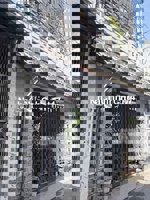 BÁN NHÀ CHÍNH CHỦ, HẺM THÔNG, NHÀ NỞ HẬU, CMT8 P.4 TÂN BÌNH